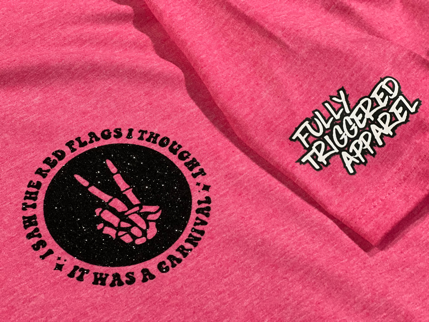 "I Saw the Red Flags" T-shirt